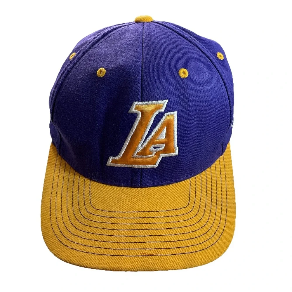 Vintage Los Angeles Lakers Adidas Fitted Hat-‎ Purple/Gold- S/M